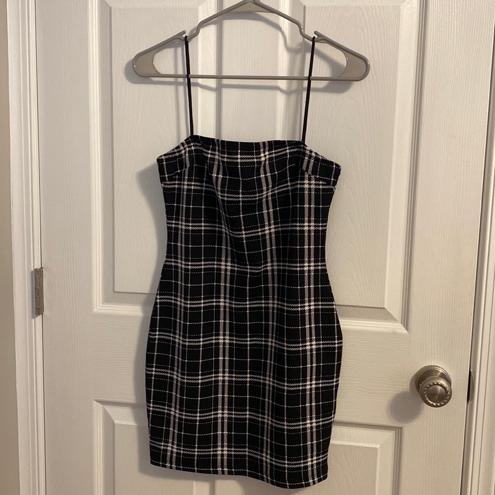 white and black plaid fitted dress